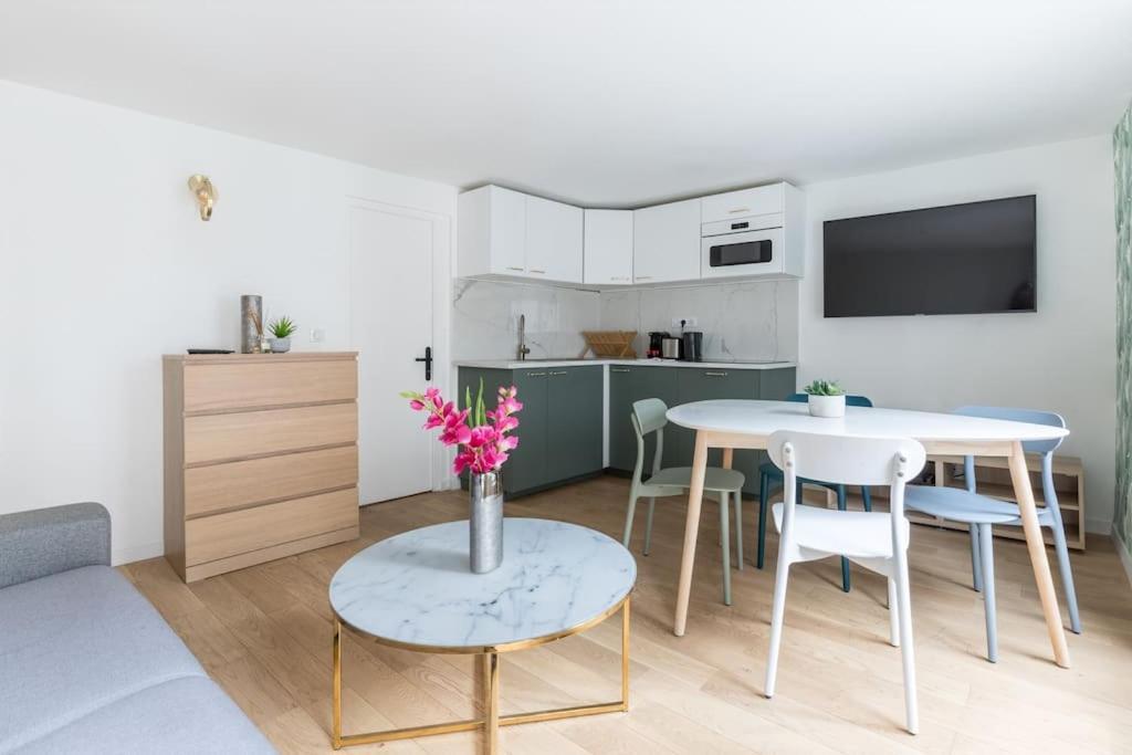 Grands Boulevards 42 Appartement Cosy 1 Br-4P Paris Eksteriør bilde